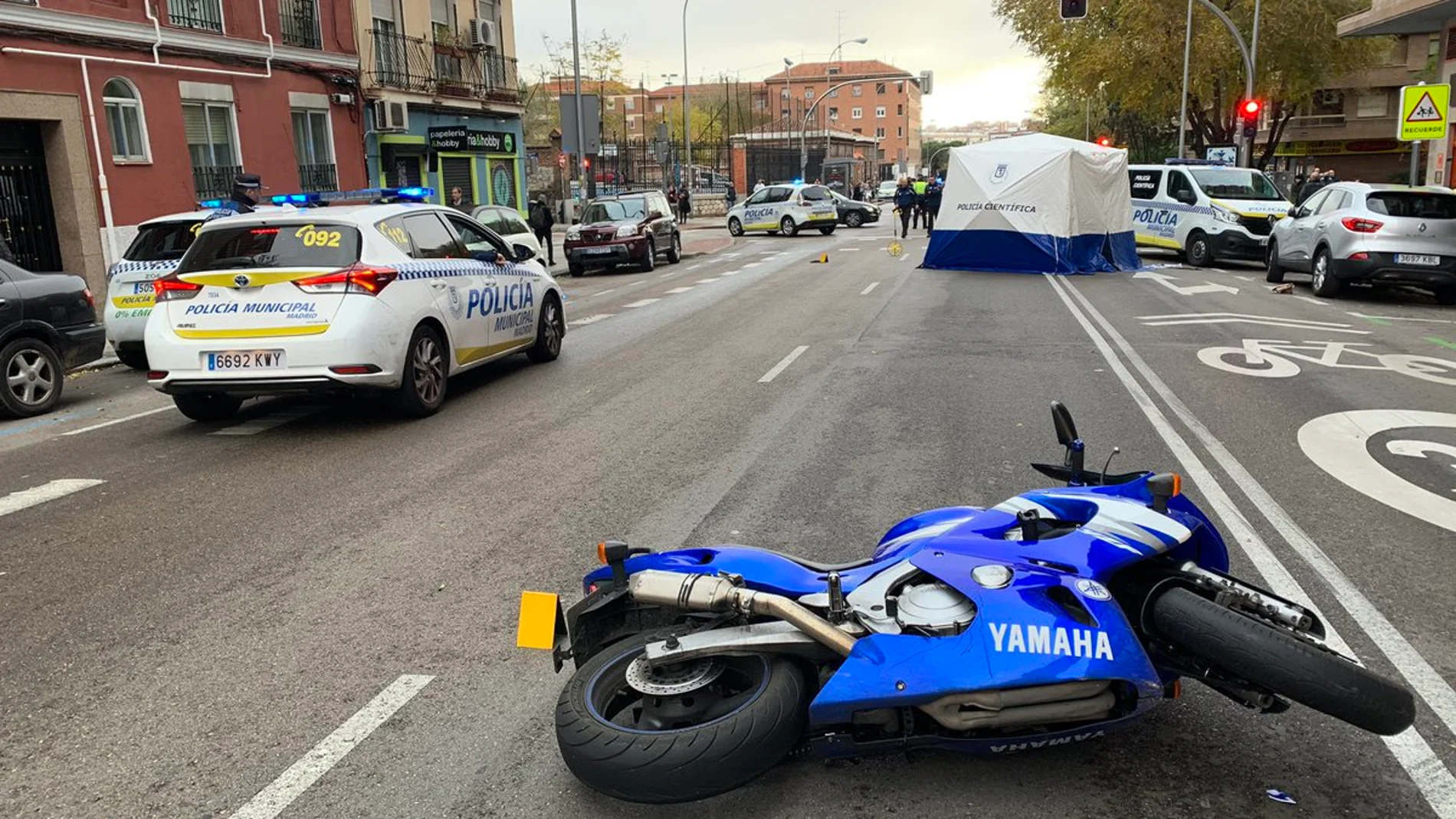 Un hombre ha fallecido atropellado por una moto en Ventas