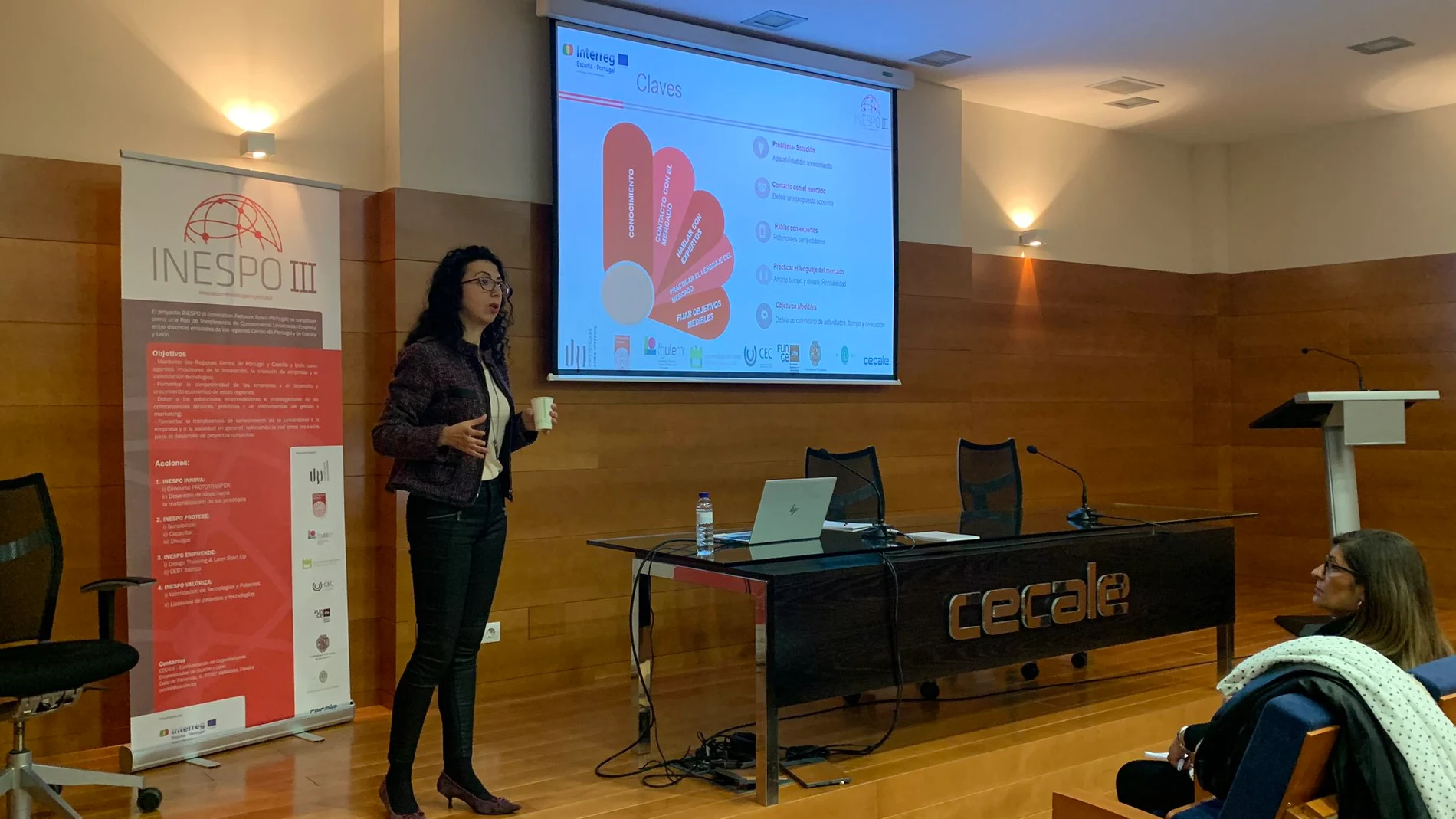 Nuria Fernández Flores ofrece las claves para las buenas prácticas de transferencia de conocimiento y tecnología universidad-empresa en la presentación de prototipos innovadores de Cecale
