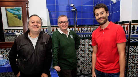 Lucas Haurie, Paco Cepeda y Miguel Ángel Chazarri, periodistas a prueba de chaparrones informativos