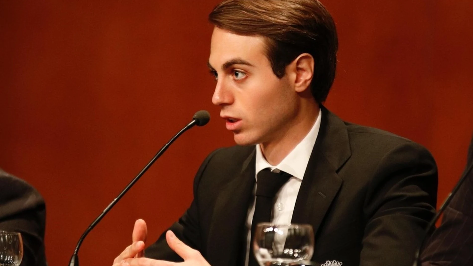 Fútbol.- Franco Caselli asume la presidencia del Burgos CF y se convierte en el presidente más joven del fútbol español