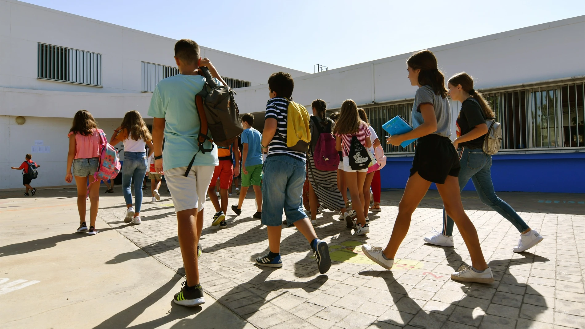 Los sindicatos docentes atribuyen el retroceso de España en el Informe PISA a los recortes y la LOMCE