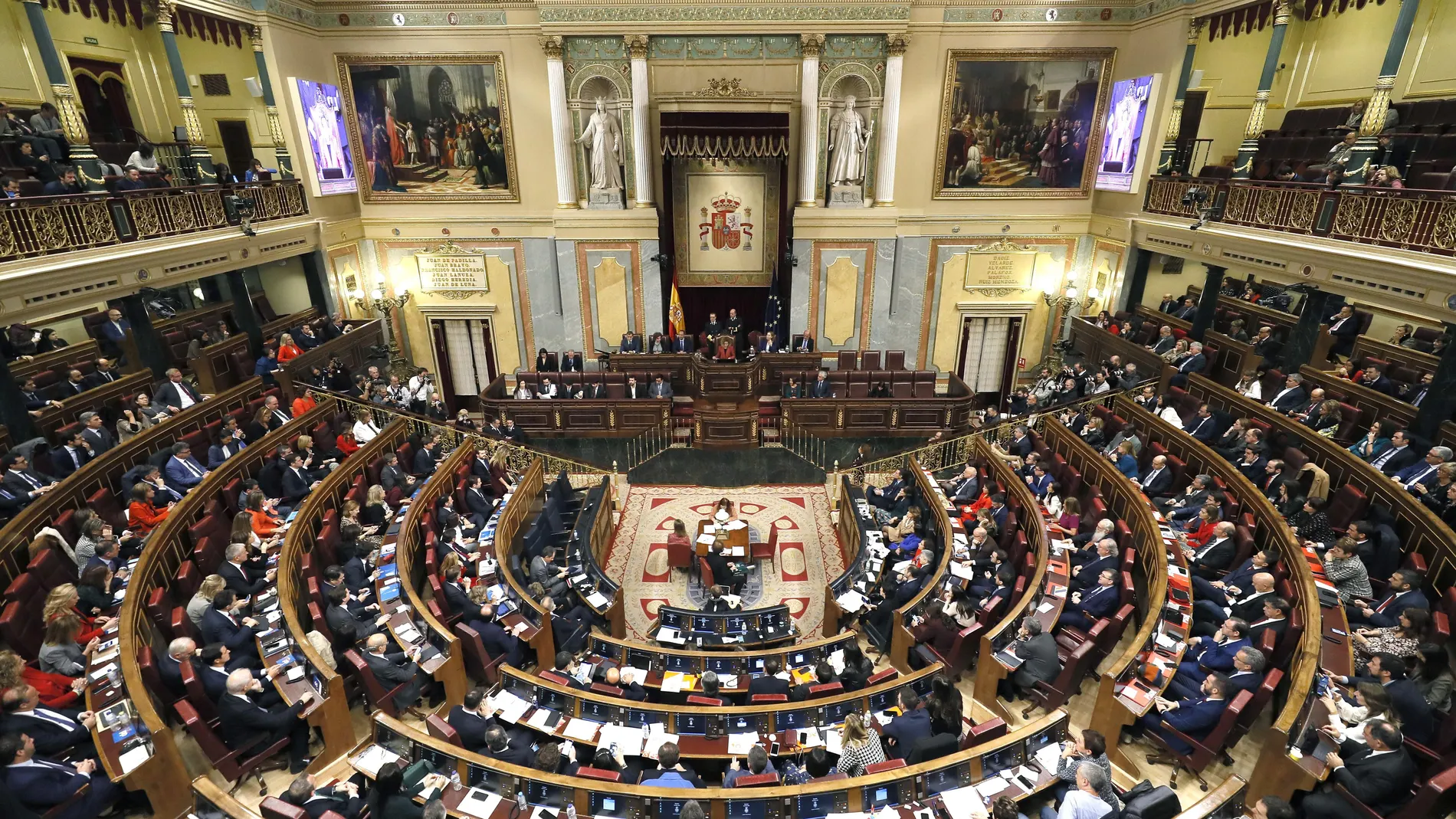 Vista general del hemiciclo el Congreso en una de las primeras sesiones de la XIV legislatura