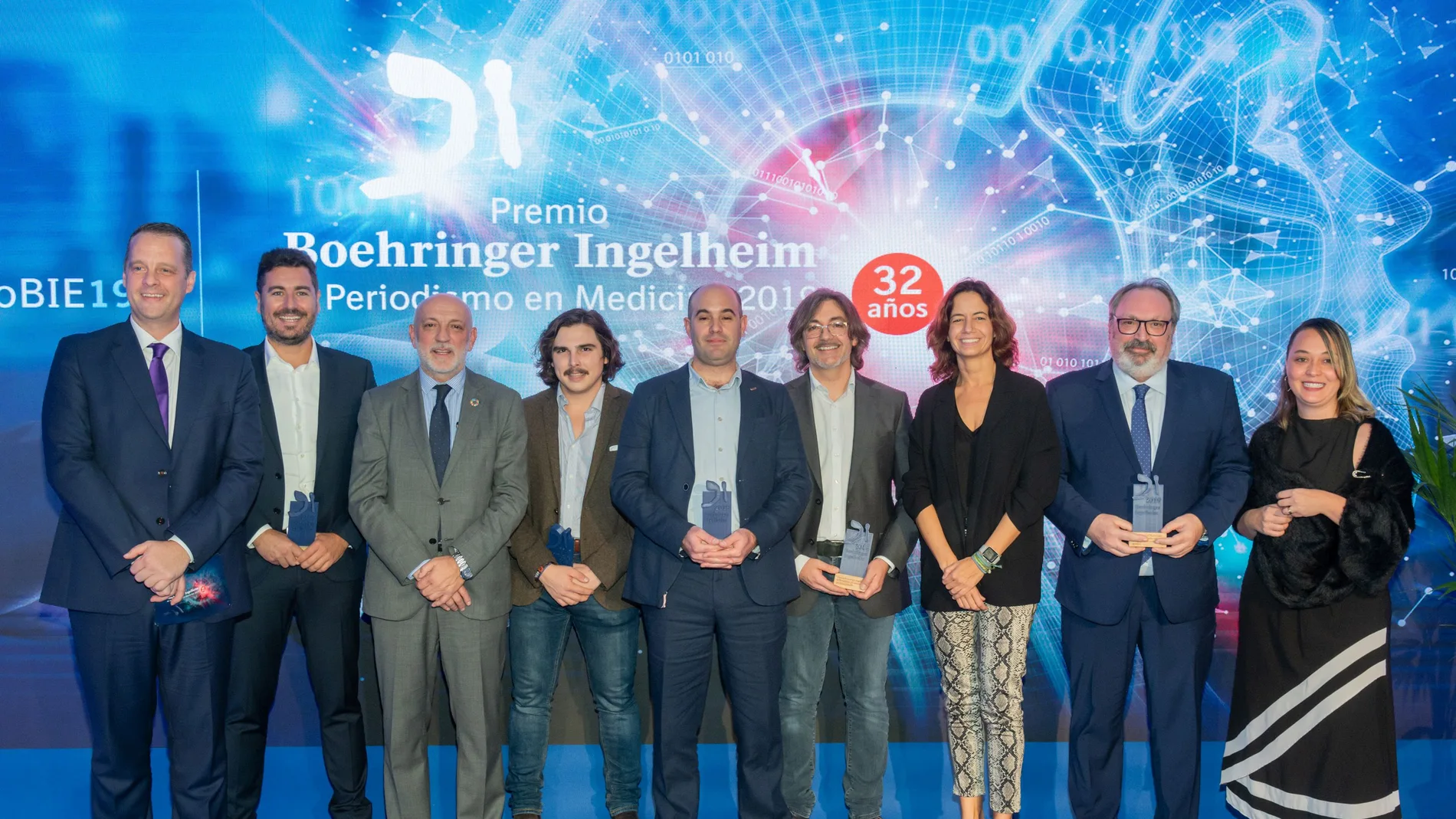 Foto de familia de los galardonados en el Premio Boehringer Ingelheim al Periodismo en Medicina