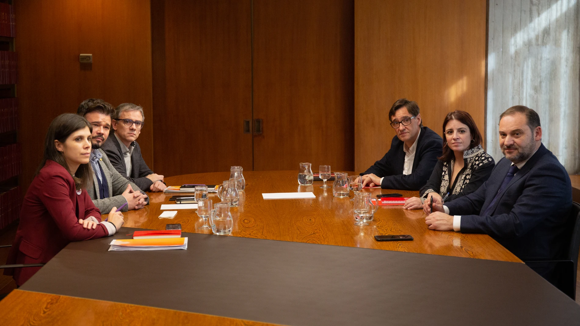 Representantes de PSOE, PSC y ERC durante la negociación