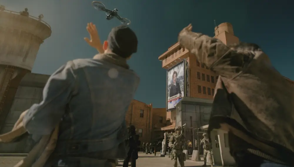 Escena de "La valla", nueva serie de Atresmedia