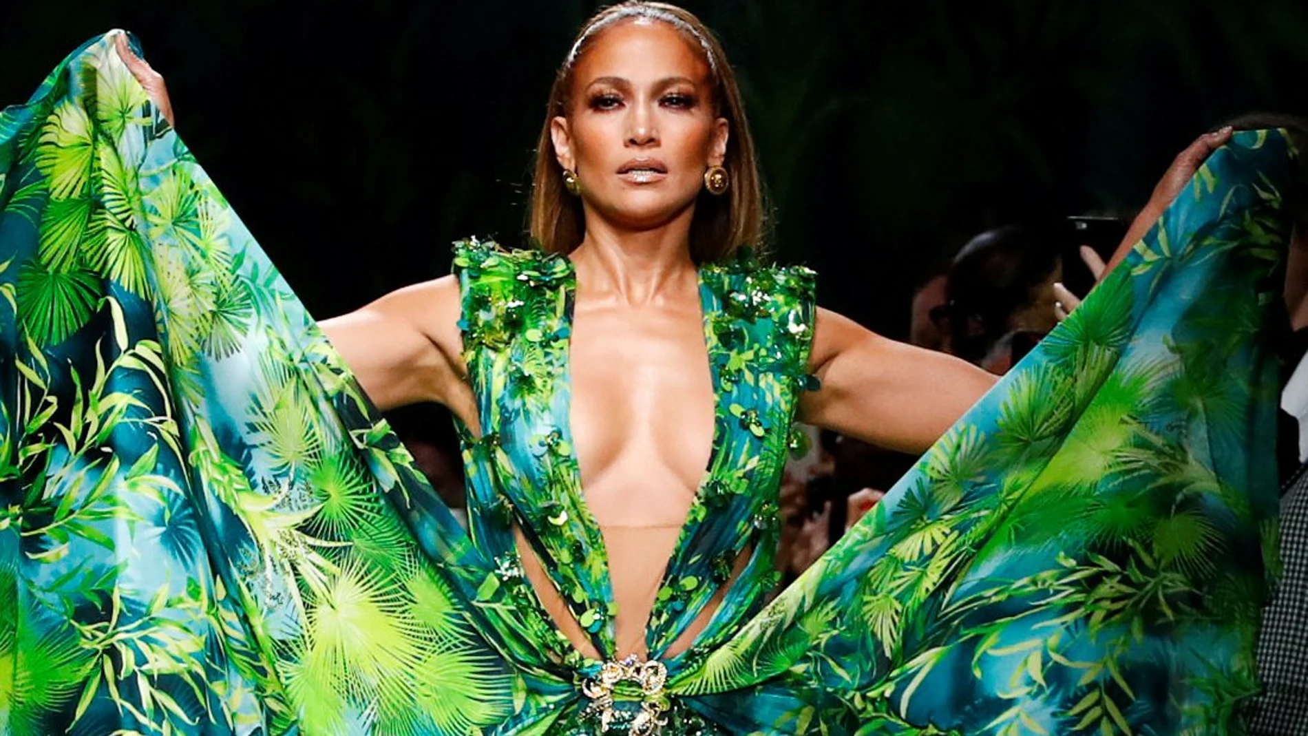 Jennifer Lopez presents a creation from the Versace Spring/Summer 2020 collection during fashion week in Milan, Italy September 20, 2019. REUTERS/Alessandro Garofalo TPX IMAGES OF THE DAY