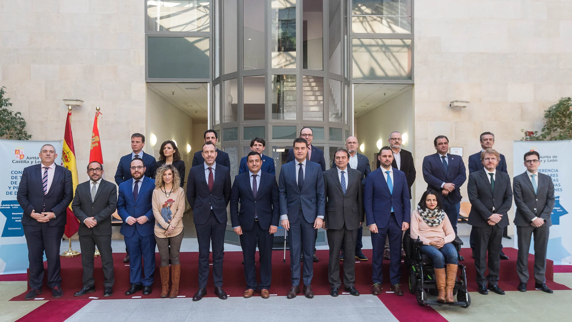 El consejero de la Presidencia, Ángel Ibáñez, preside el Comité Permanente de la Conferencia de alcaldes y presidentes de Diputación