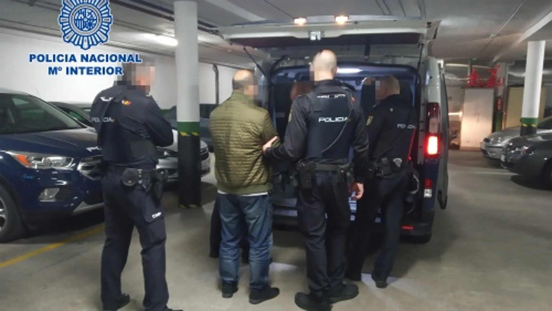 La Policía Nacional desarticula una organización dedicada a concertar matrimonios de conveniencia
