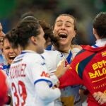 Las jugadoras españolas celebran su pase a la final / Efe
