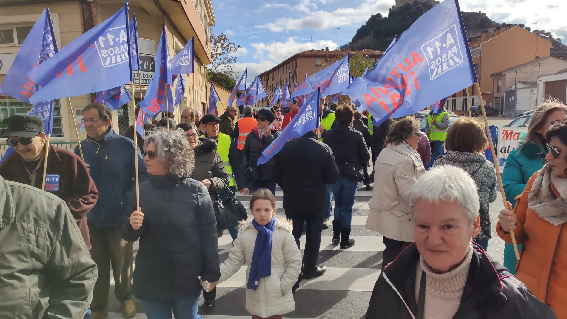 Concentración en Peñafiel para exigir la ejecución de la autovía del Duero