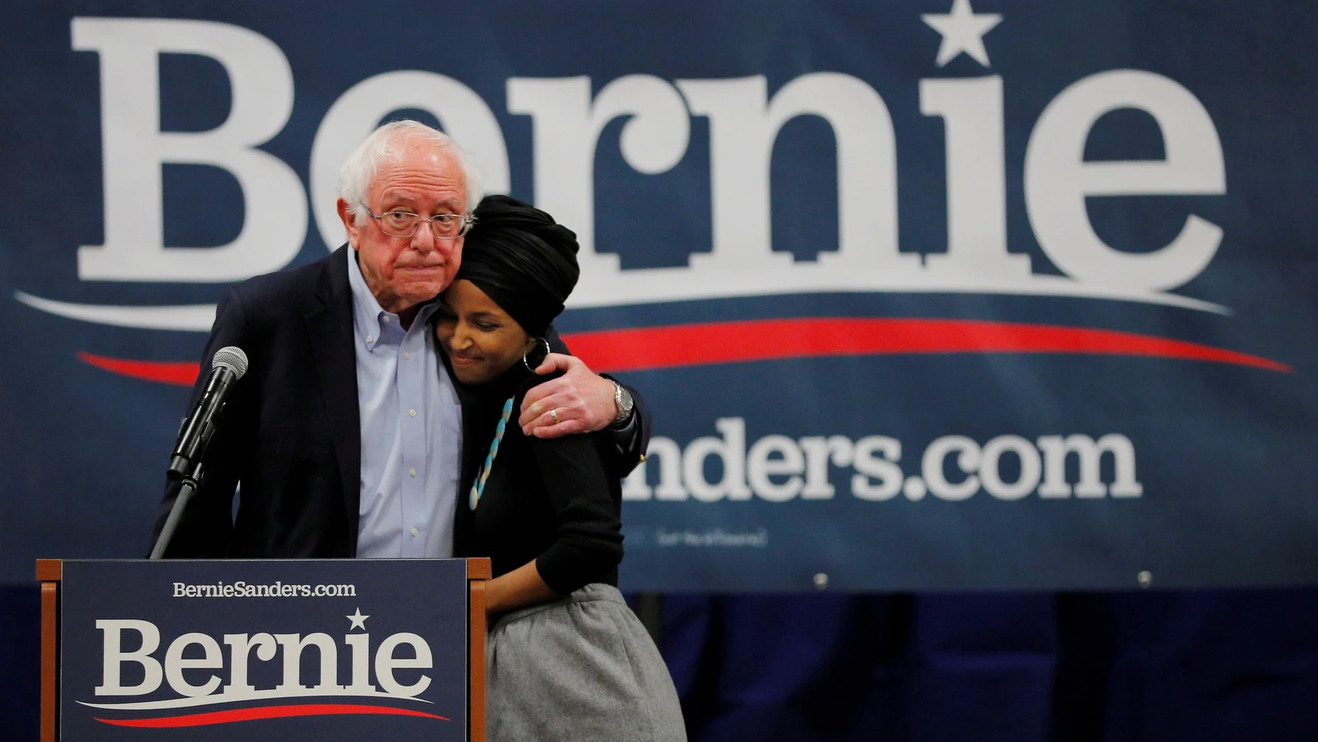 Los sondeos colocan al izquierdista Bernie Sanders en segunda posición en los sondeos de cara a las primarias demócratas