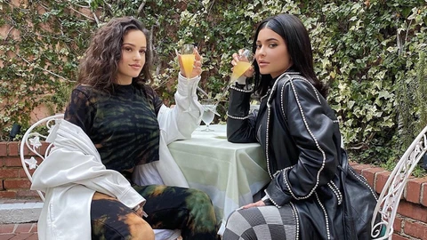 Rosalía y Kylie Jenner