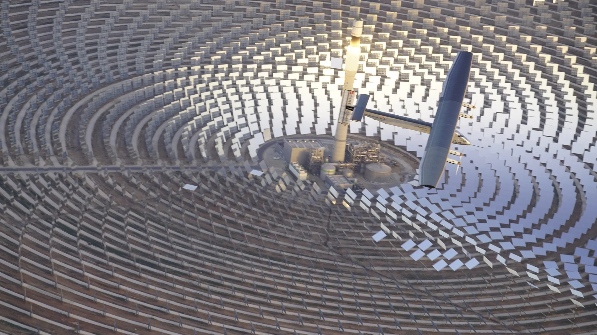 La mayor planta solar del planeta está en la India y mide 160 km2