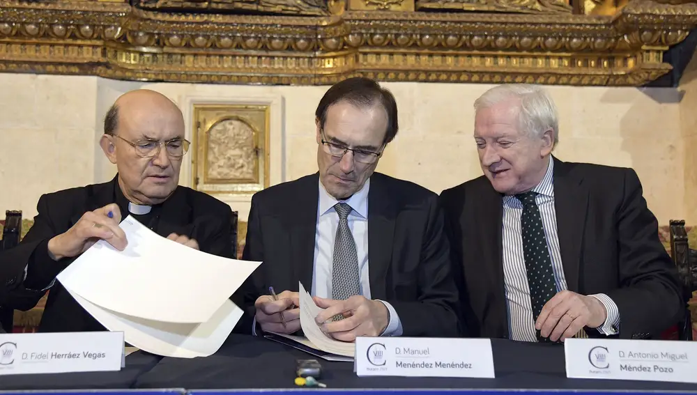 La Fundación VIII Centenario de la Catedral. Burgos 2021 firma un acuerdo de donación con Liberbank
