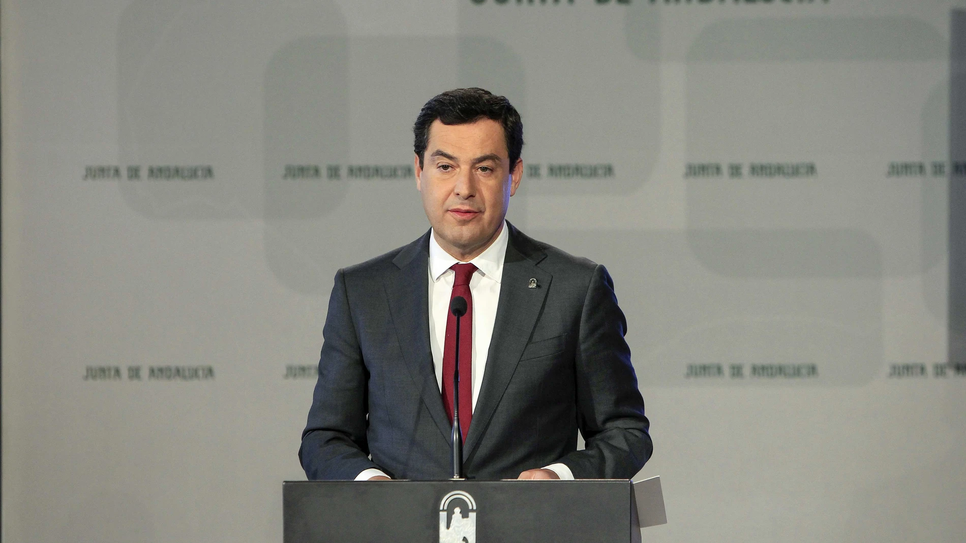 El presidente Juanma Moreno durante el acto de entrega de los XXXIV Premios Andalucía de Periodismo