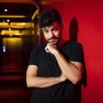 Madrid. Plaza Pedro Zerolo. Entrevista para a tu salud al cantante de O.T Agoney.© Jesus G. Feria.12-12-2019.