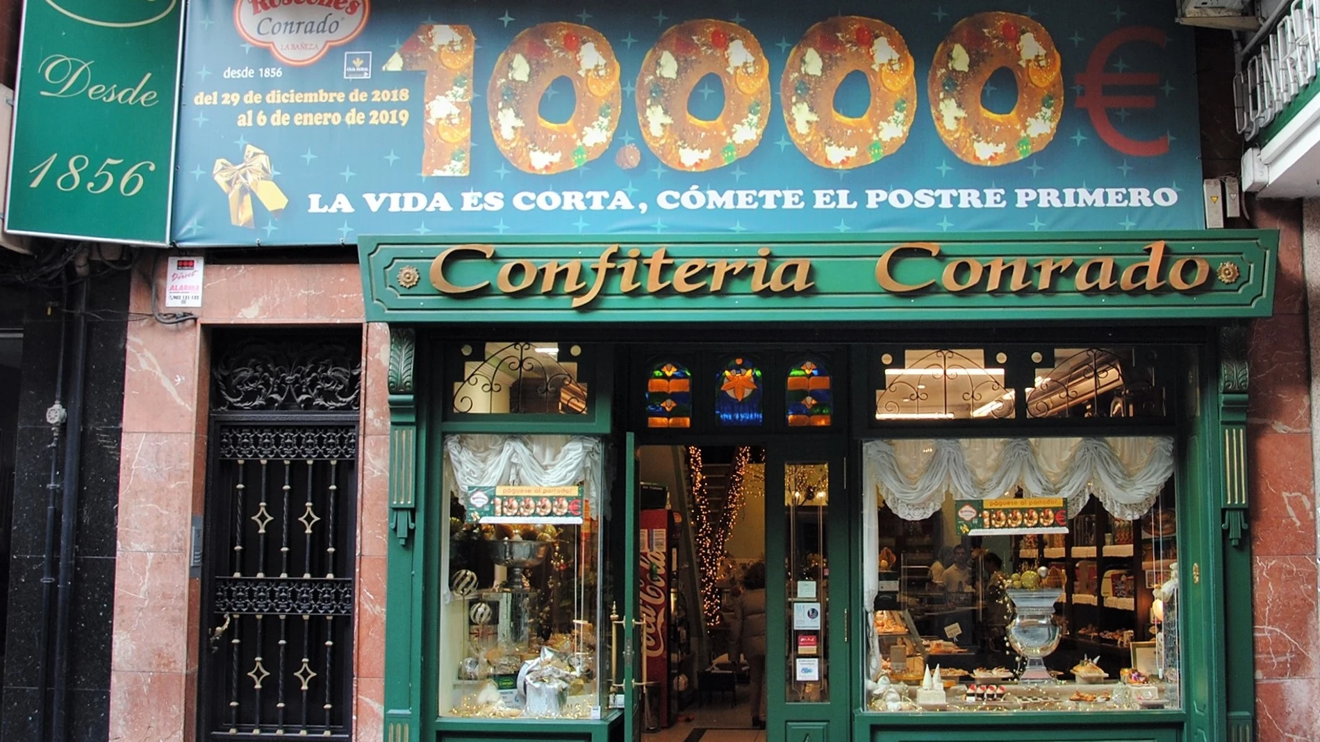 Confitería 'Conrado' de La Bañeza (León) esconde un premio de 10.000 euros en un roscón que venderá desde el día 29