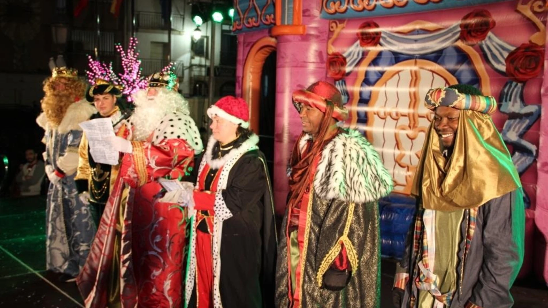 Arganda se prepara un año más para la cabalgata de los Reyes Magos, que se celebra el domingo por la tarde