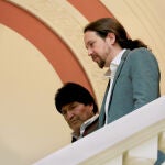 Pablo Iglesias junto a Evo Morales