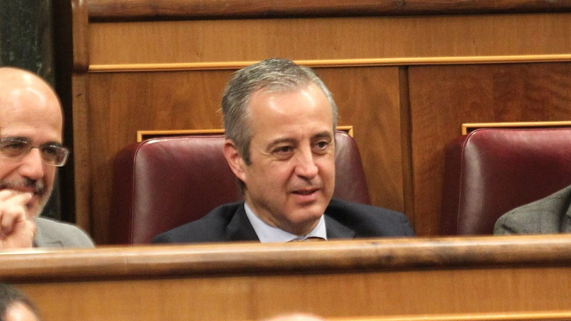 El diputado de VOX, por Valladolid, Pablo Sáez, asiste al debate de Investidura.