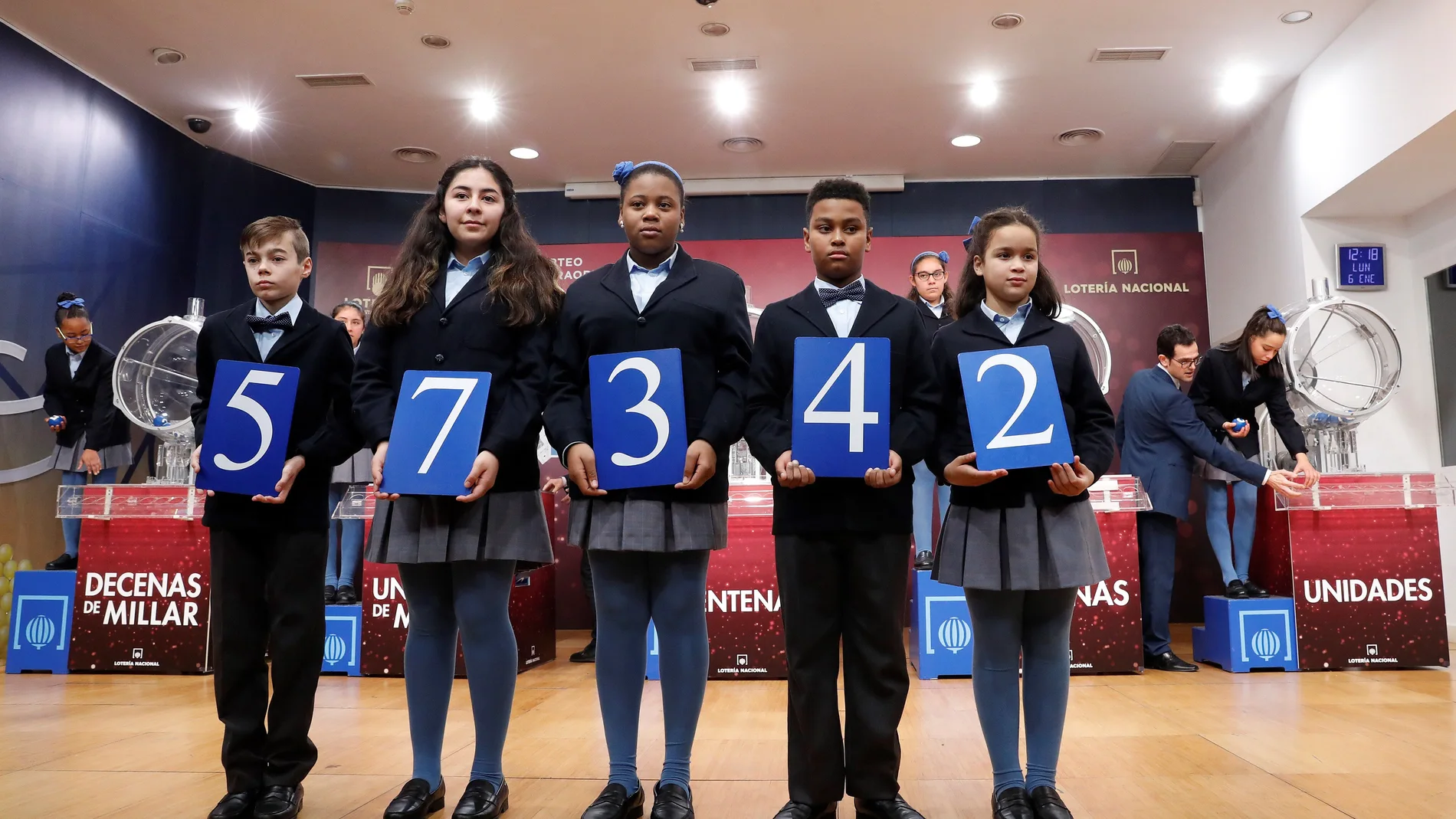 El primer premio del sorteo extraordinario de la lotería del Niño de 2020 fue el 57.342.
