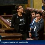 Montserrat Bassa interviene en la tribuna del Congreso durante la segunda sesión de votación para la investidura del candidato socialista a la Presidencia del Gobierno. Alberto R. Roldán