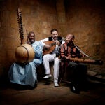 Ballake Sissoko, Driss El Maloumi y Rajery, el grupo africano 3MA, tocará el 15 de Marzo en el CaixaForum Sevilla