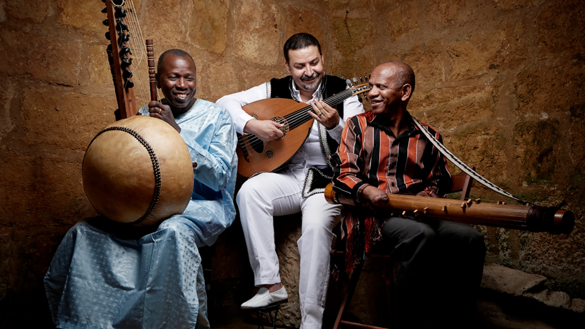 Ballake Sissoko, Driss El Maloumi y Rajery, el grupo africano 3MA, tocará el 15 de Marzo en el CaixaForum Sevilla
