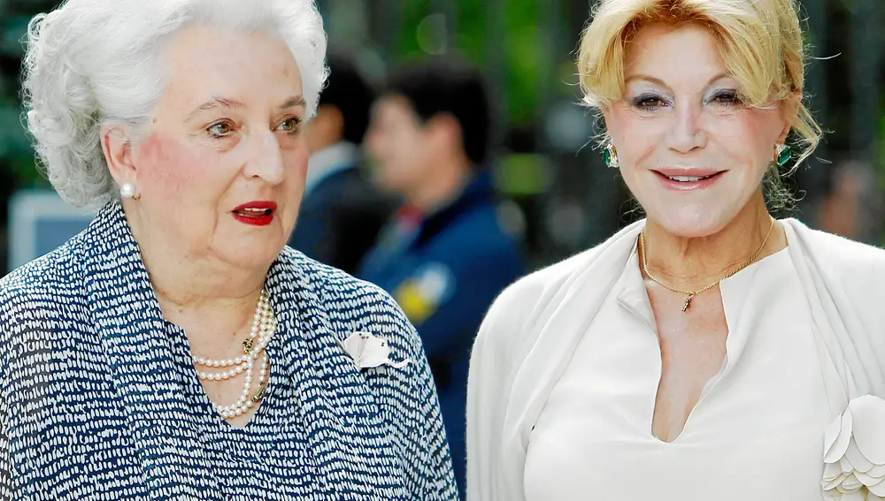 LA INFANTA PILAR Y LA BARONESA THYSSEN Y CARMEN CERVERA DURANTE LA INAUGURACION DE LA EXPOSICION &quot; GAUGUIN Y EL VIAJE A LO EXOTICO &quot; CON MOTIVO DEL 20 ANIVERSARIO DEL MUSEO THYSSEN BORNEMISZA08/10/2012MADRID