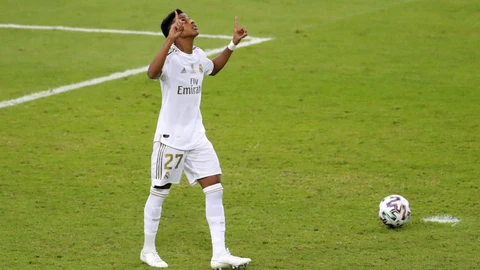 Rodrygo celebra el penalti marcado durante la final de la Supercopa de España
