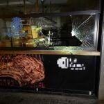 Policía Nacional detiene a una persona que fracturó con un adoquín la cristalera de un restaurante para entrar y robarPOLICÍA NACIONAL15/01/2020