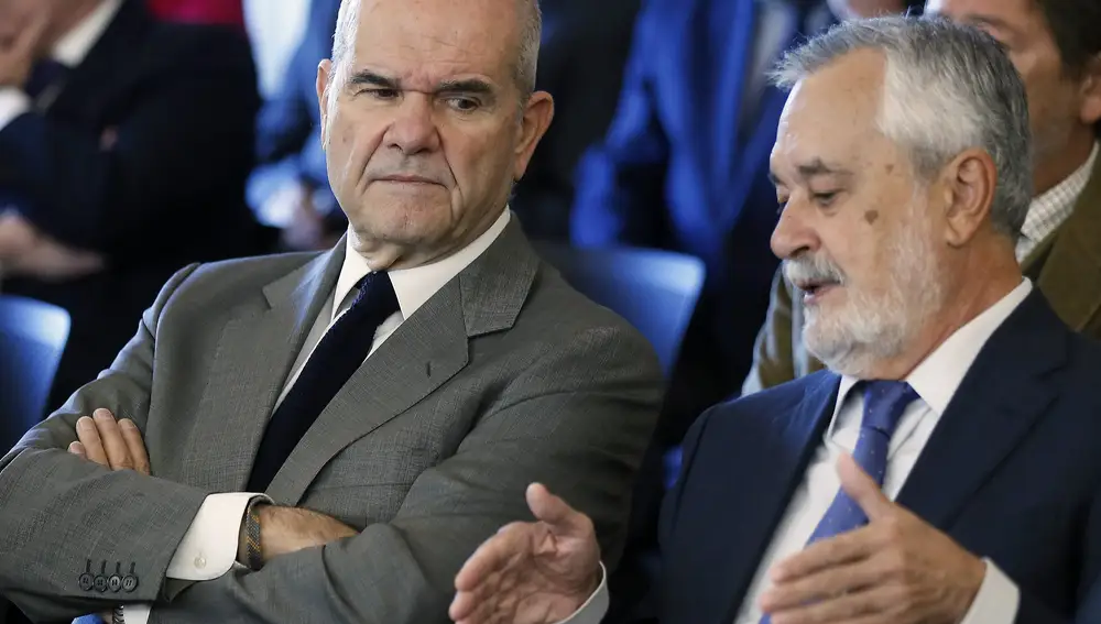 Los ex presidentes Manuel Chaves y José Antonio Griñán durante el juicio de los ERE