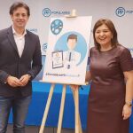 La presidenta del PPCV, Isabel Bonig, junto al portavoz de Sanidad, Juan José Zaplana, presentan la campaña, ¿Dónde está mi pediatra?