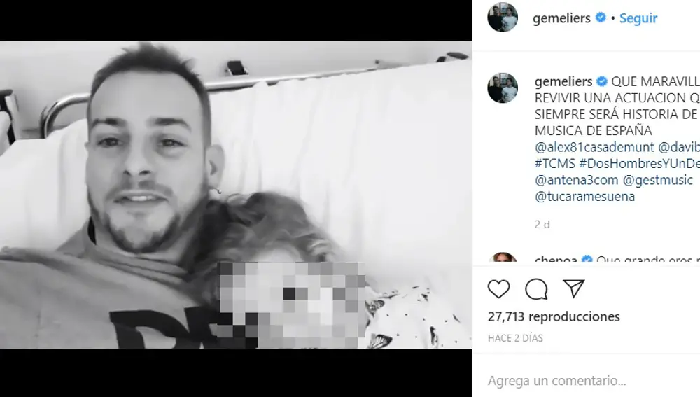 Àlex Casademunt y su hija Bruna en el hospital