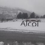 La nieve cubre parte del término de Alcoi