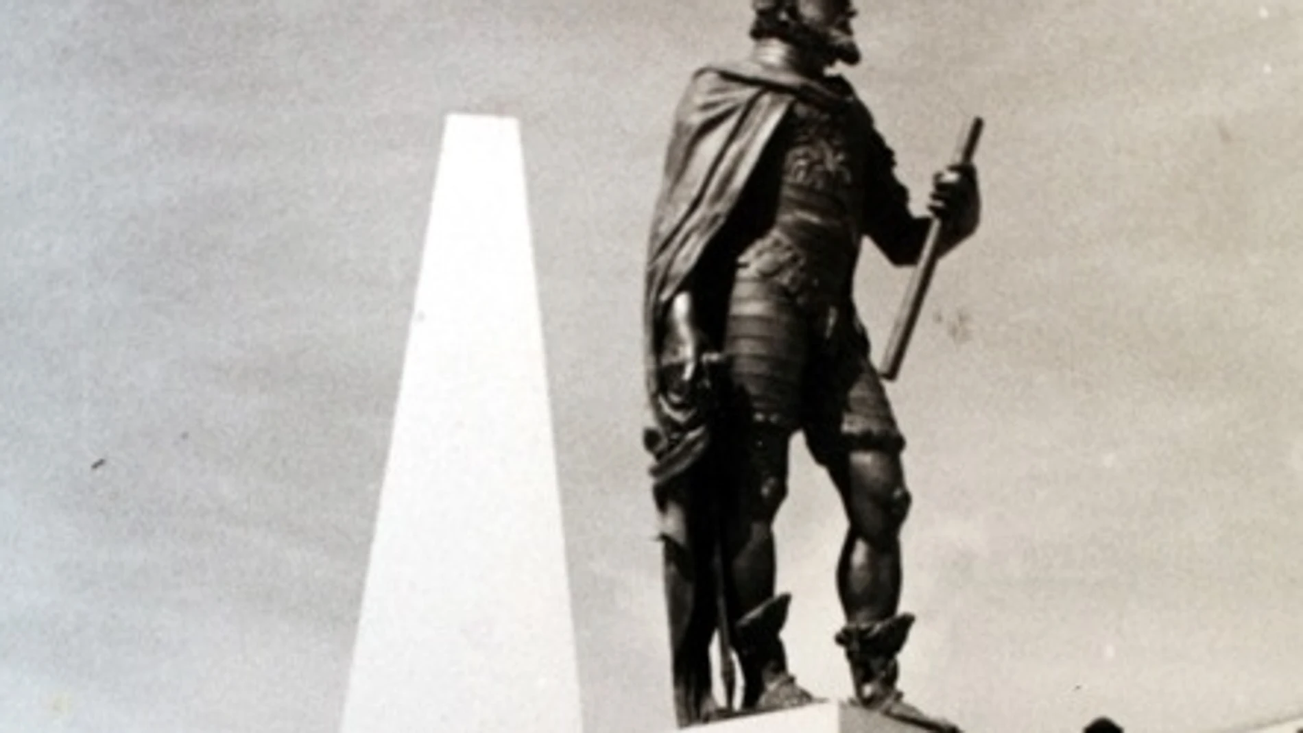 La estatua de Felipe II