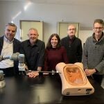 En este proyecto multidisciplinar han colaborado cuatro investigadores de la Universitat Politècnica de València, además de Ángel Valera: Marina Vallés, Vicente Mata y Francisco J. Valero, del Centro de Investigación en Ingeniería Mecánica, y Pau Zamora