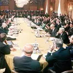 Reunión en París en 1972 para recibir a los futuros miembros de la CEE (Reino Unido, Irlanda y Dinamarca)