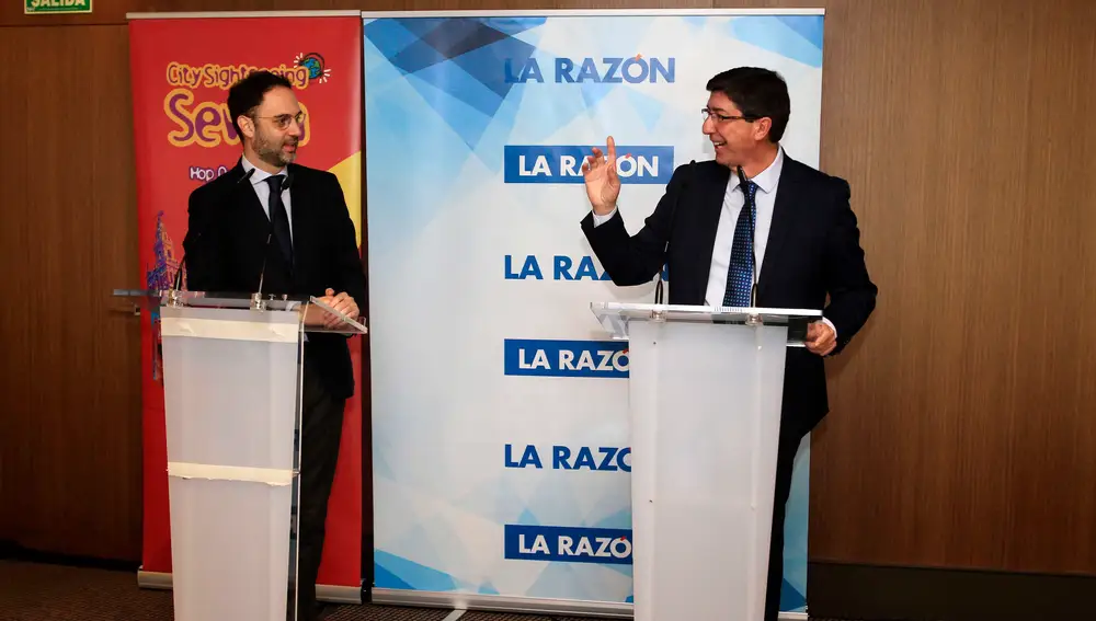 El delegado de La Razón Andalucía, Pepe Lugo, y el vicepresidente Juan Marín