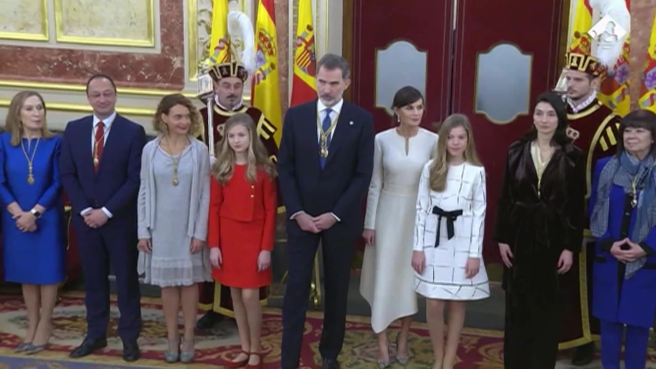 Leonor repite vestido rojo con un guiño a Cataluña en el Congreso