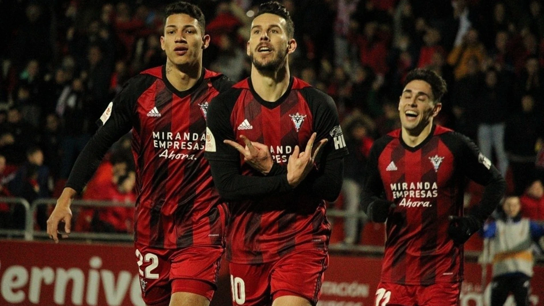 Fútbol/Copa.- Crónica del Mirandés - Villarreal, 4-2