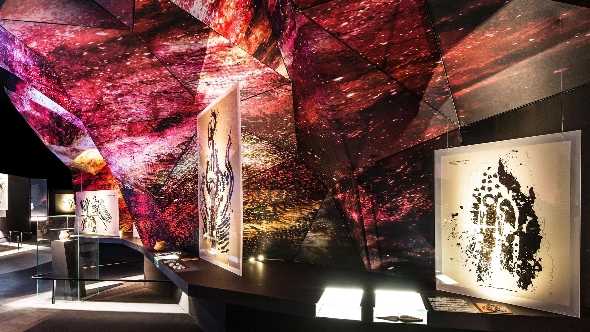 Cultura.- El MARQ recibe el premio German Design Award por la exposición 'Rupestre. Los primeros santuarios'
