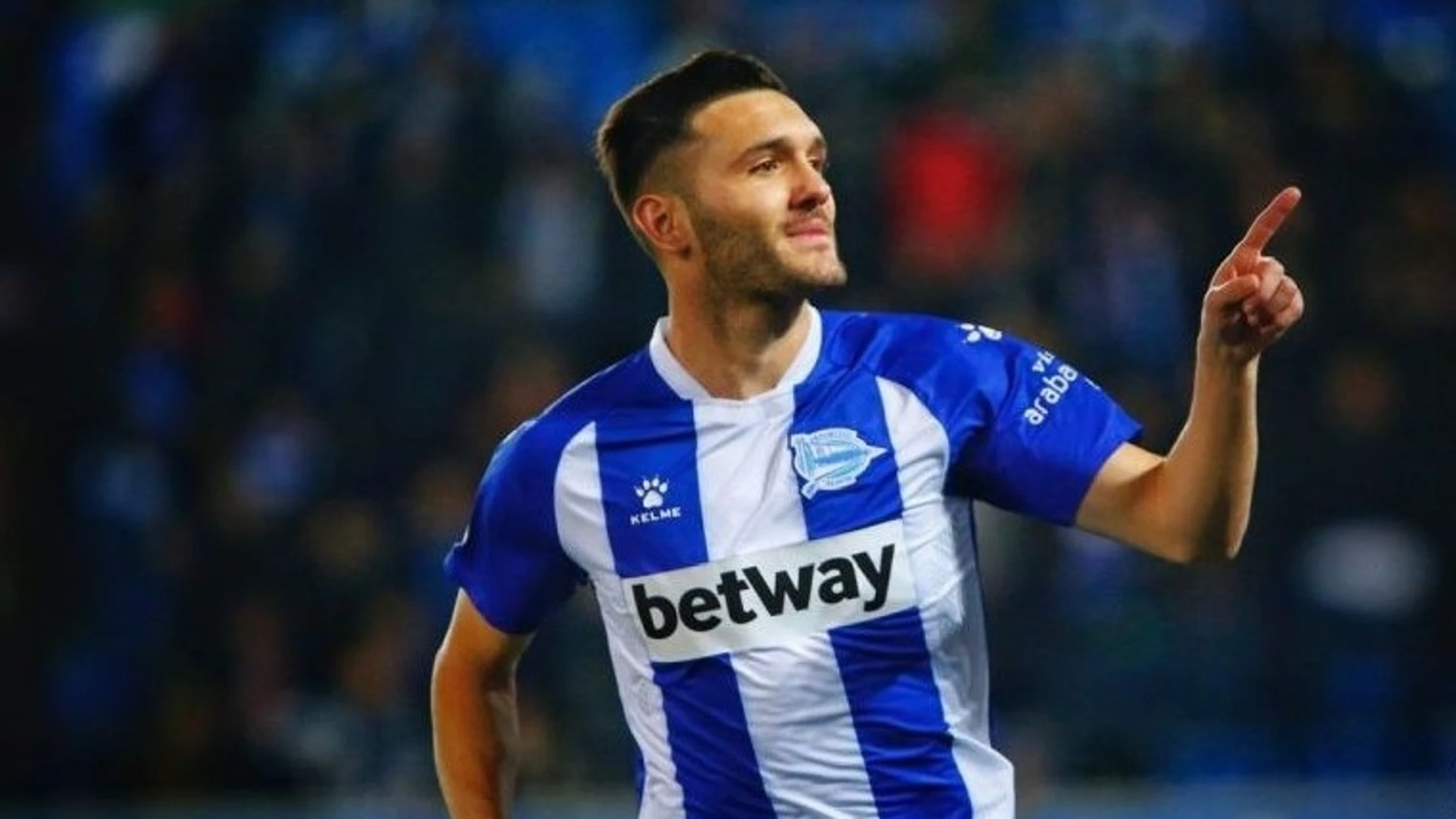 Fútbol/Primera.- El Alavés se aleja del descenso a costa del Eibar en la vuelta de Lucas Pérez