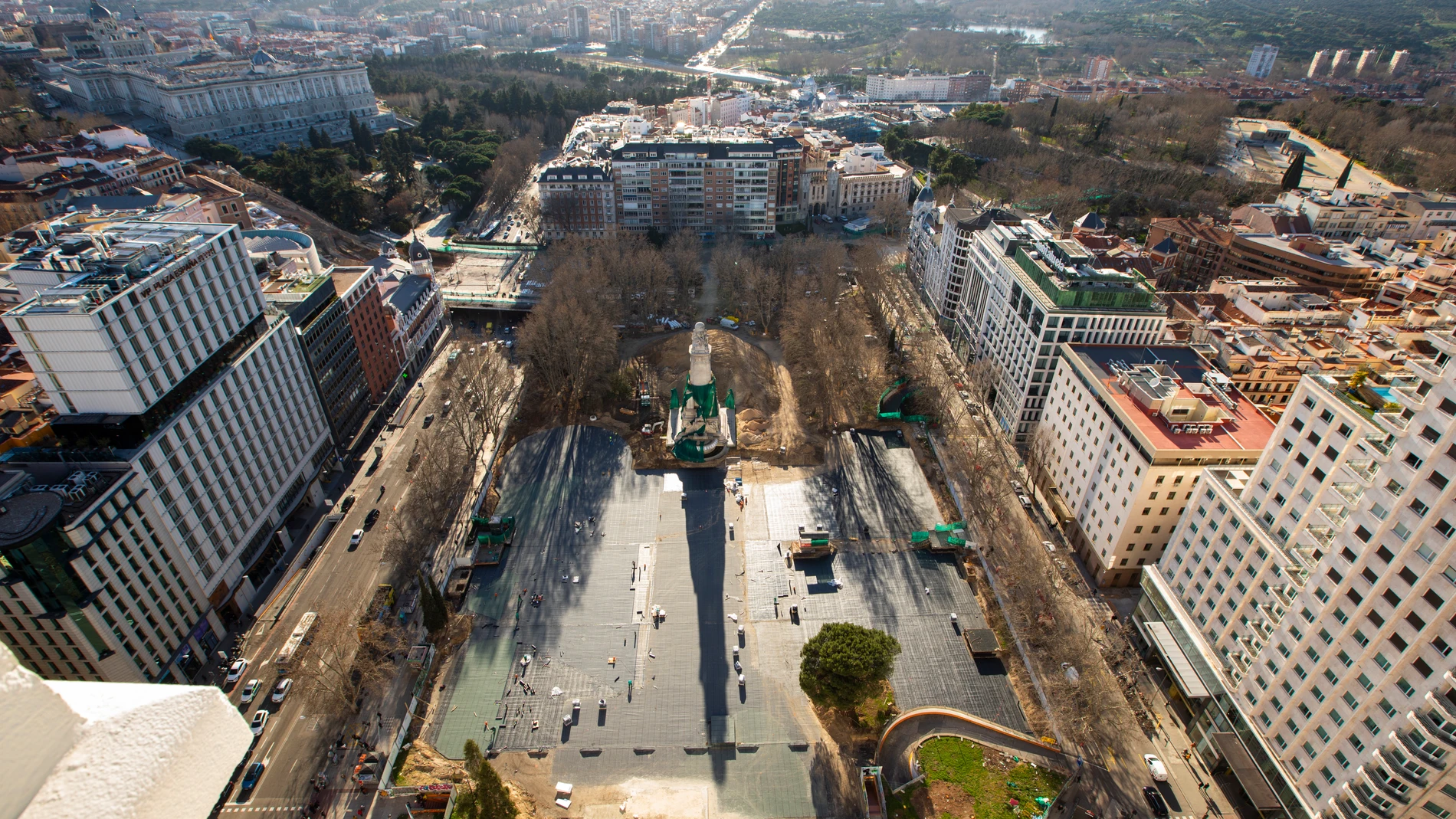 Imagen de la reforma de Plaza de España desde el Hotel Riu.© Jesus G. Feria.05-02-2020.