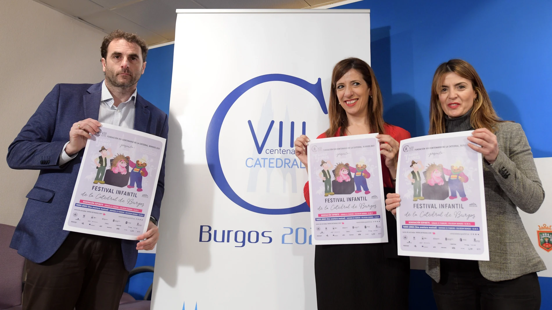 Diego Rojas (promotor de Evolución Tour), Nuria Barrio (vicealcaldesa de Burgos) y Piluca Gil (directora general de la Fundación VIII Centenario de la Catedral. Burgos 2021), durante la presentación del Festival
