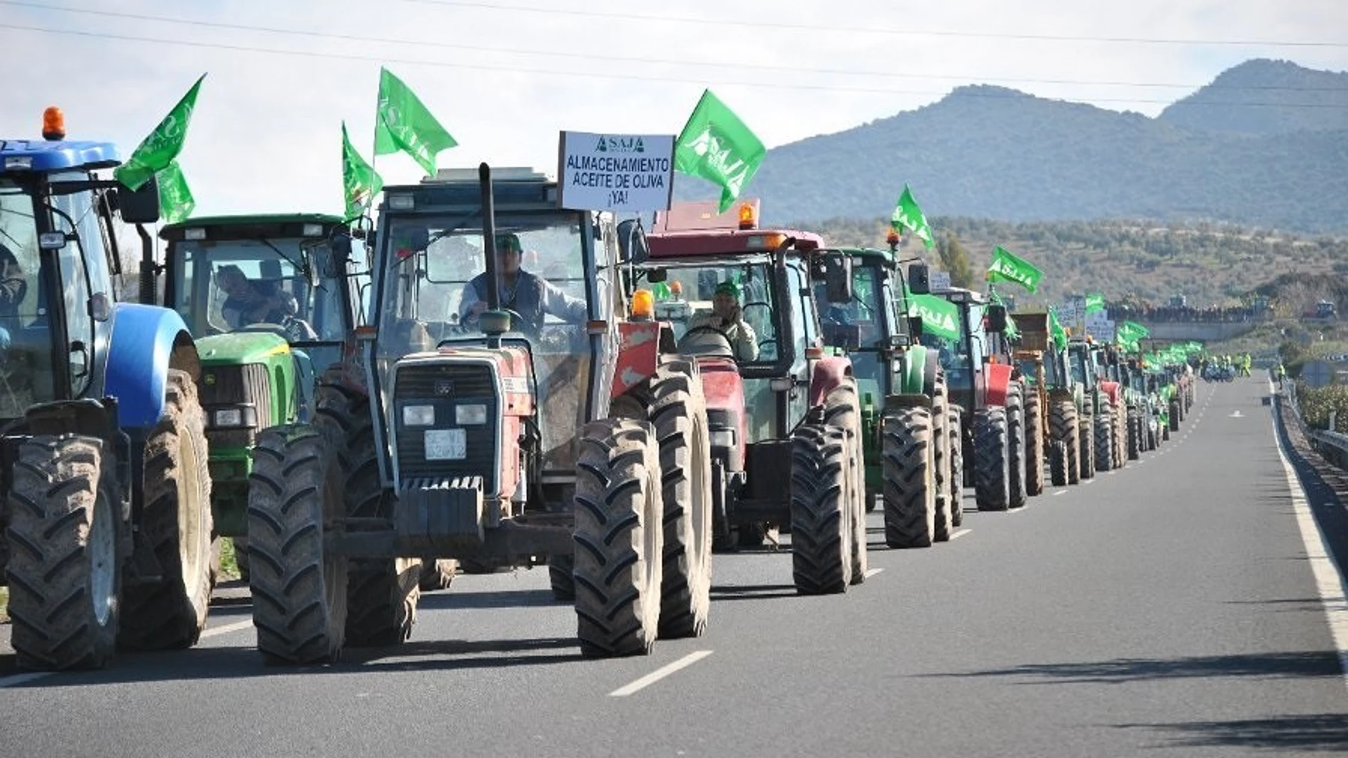 Movilización de Asaja por la situación del sector agrícola en Almería