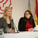 La consellera de Justicia, Gabriela Bravo, junto a la vicepresidenta, Mónica Oltra