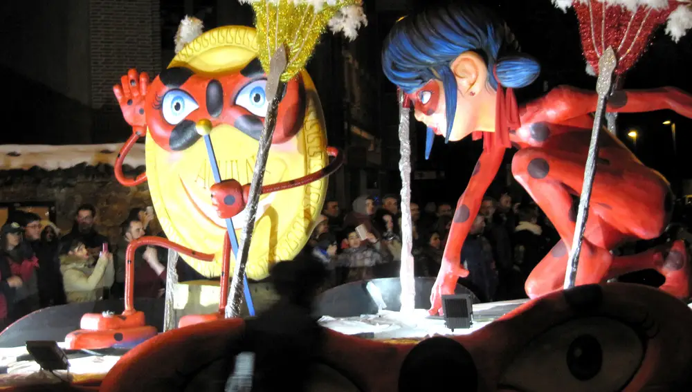 Desfile del &quot;Carnaval de la Galleta&quot; del municipio palentino de Aguilar de Campoo