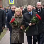 Vladimir Putin visitó hoy San Petersburgo y participó en una ofrenda floral19/02/2020 ONLY FOR USE IN SPAIN