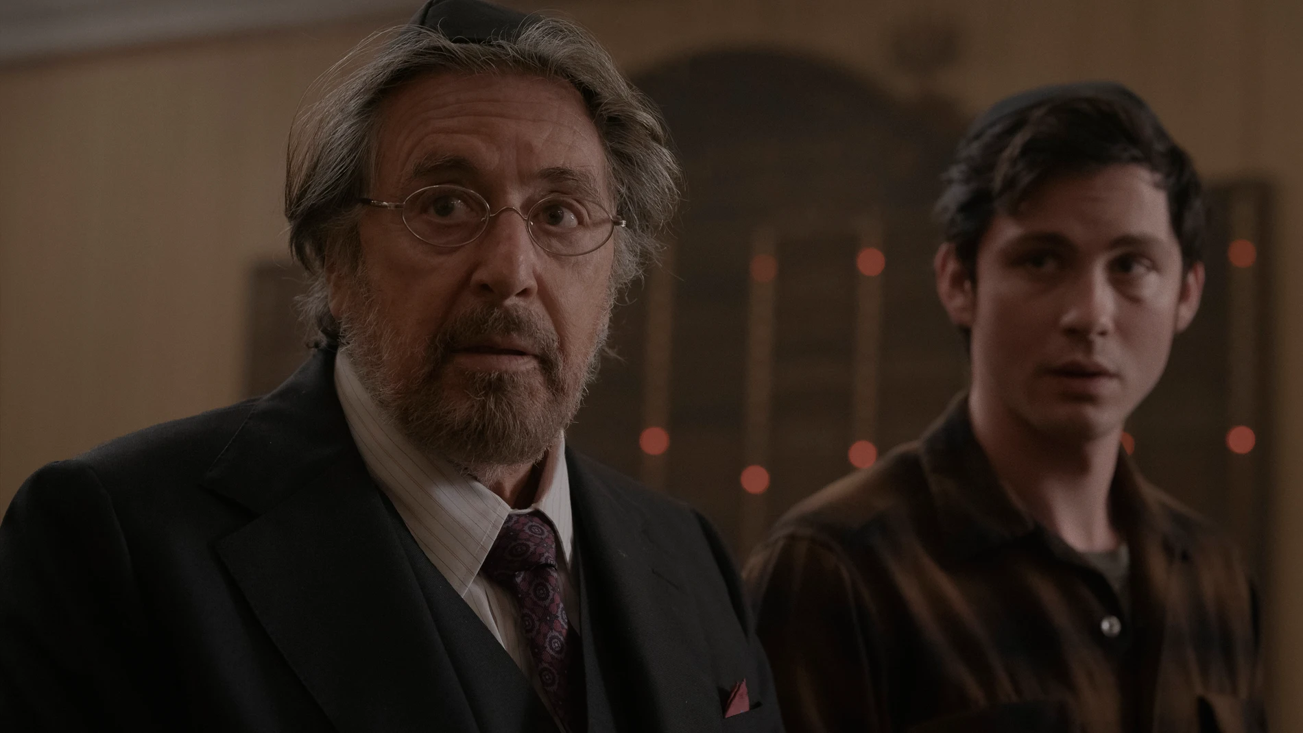 Al Pacino y Logan Lerman protagonizan "Hunters"